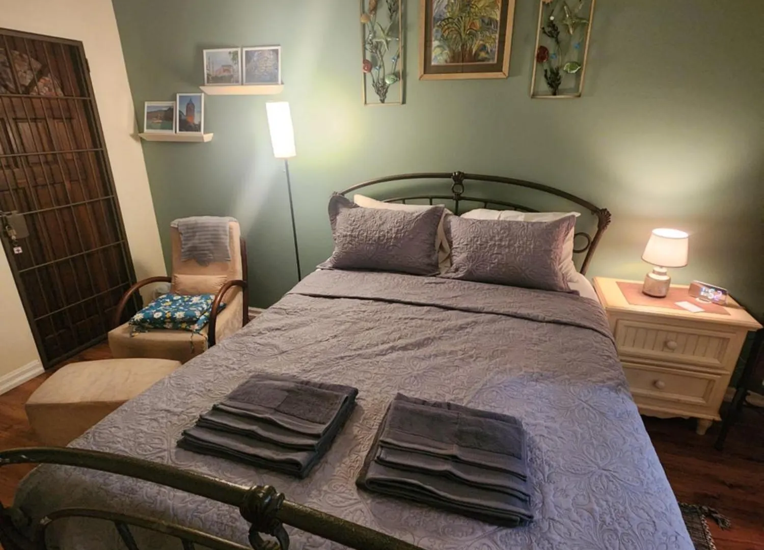 Live Like A Local In This Chic Maraval Townhouse Port of Spain Trinidad ve Tobago