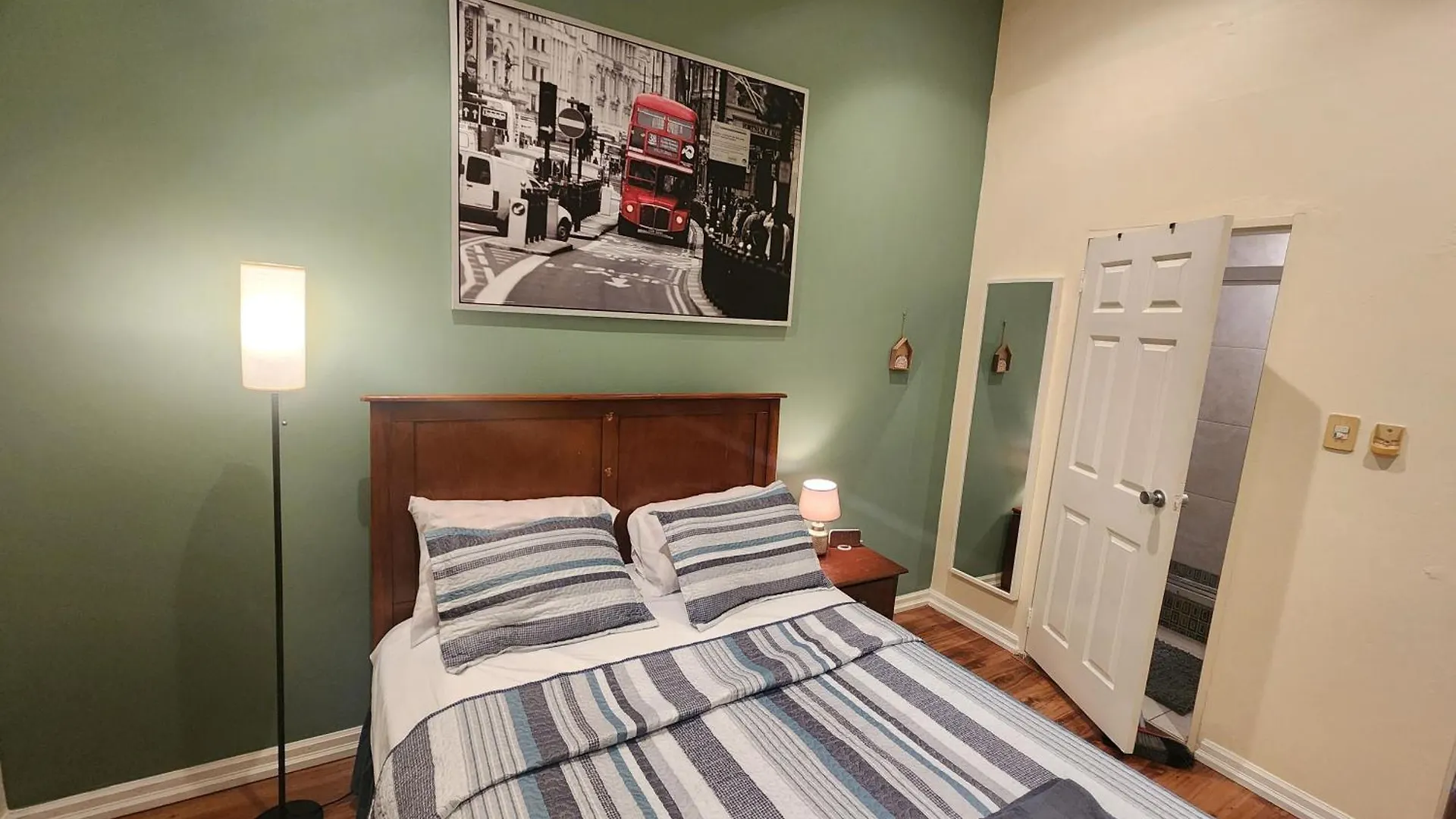 Live Like A Local In This Chic Maraval Townhouse Port of Spain Trinidad ve Tobago