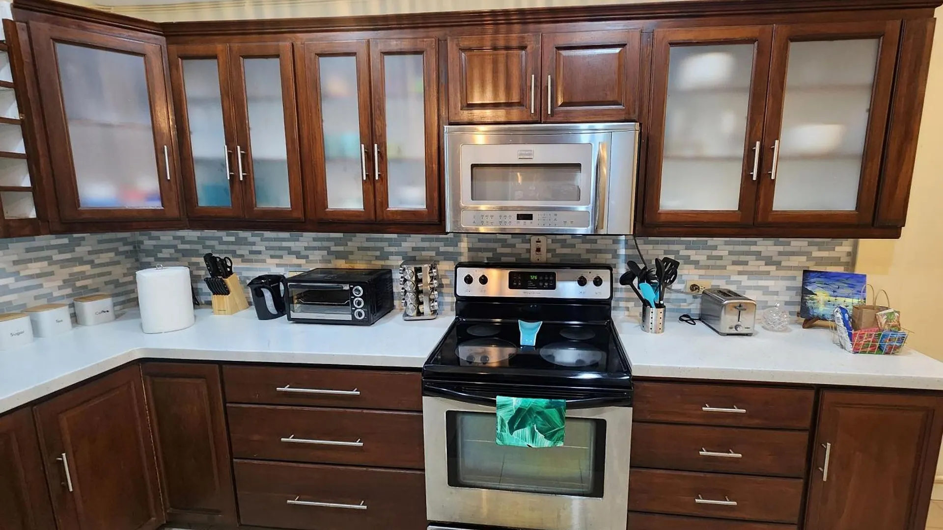 Tatil Evi Live Like A Local In This Chic Maraval Townhouse Port of Spain